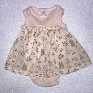 Nordstrom baby light peach garden bunny print sunsuit sundress 3 months
